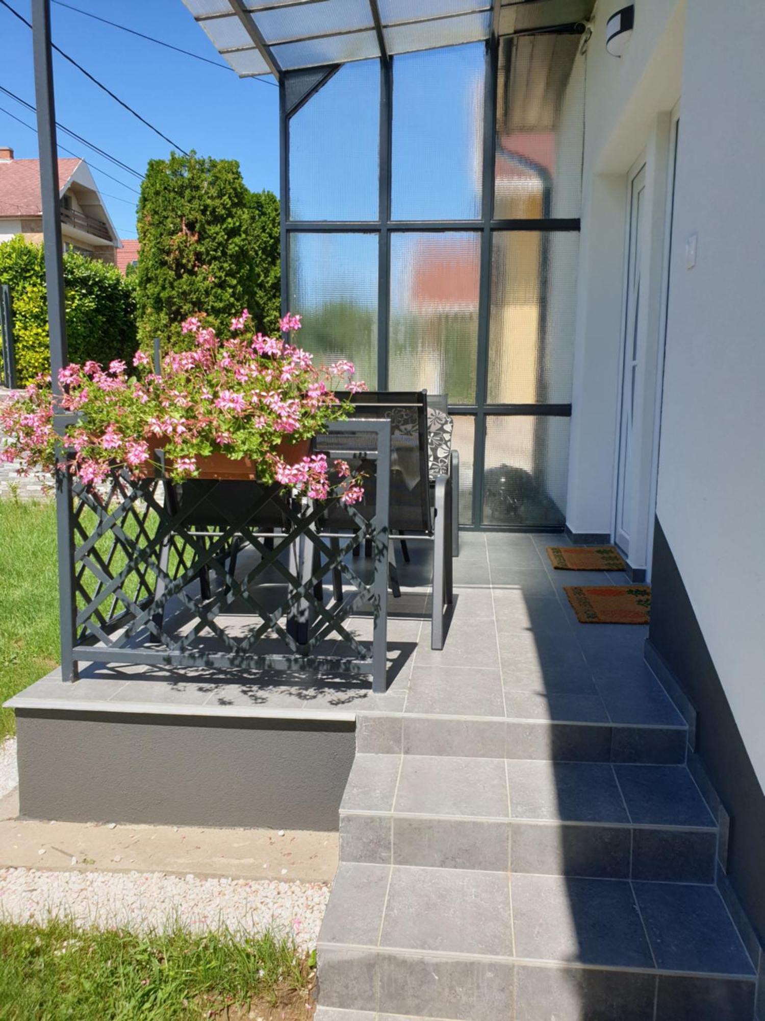 Adri Apartman Zalakaros Oda fotoğraf